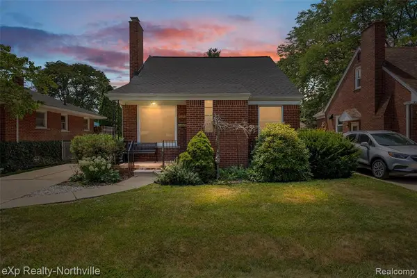 20284 Beaufait, Harper Woods, MI 48225