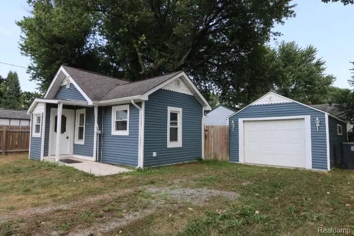 4142 Coggins, Flint, MI 48506 - #3