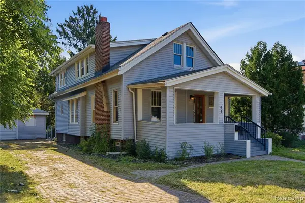 91 Oneida, Pontiac, MI 48341