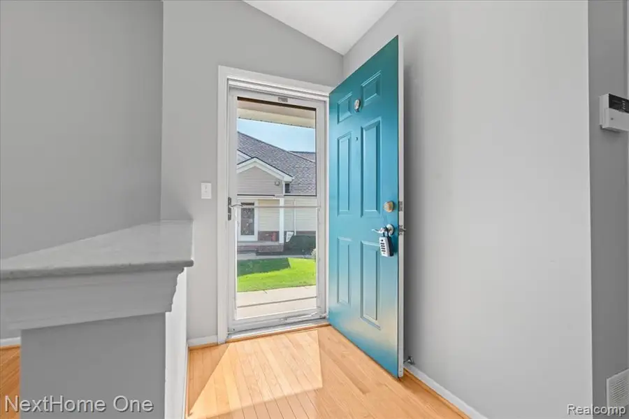 10083 Ridge Run #24, Howell, MI 48855 - #2