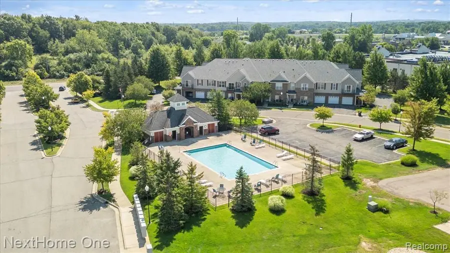 10083 Ridge Run #24, Howell, MI 48855 - #3