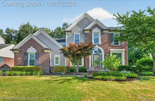 47144 Woodlong, Canton, MI 48187