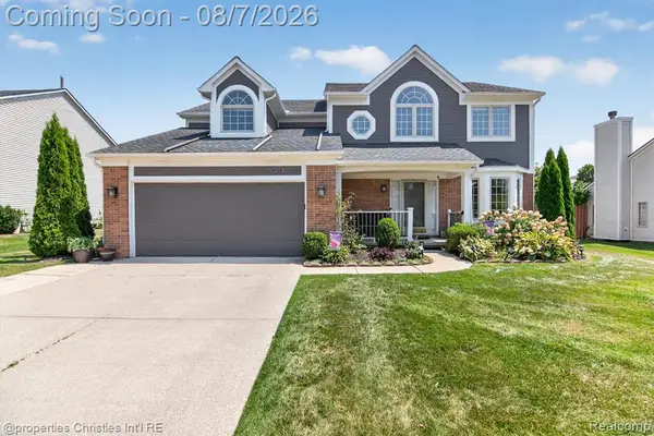 3275 Honeysuckle, Ann Arbor, MI 48103
