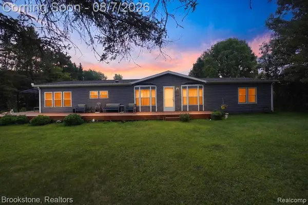11935 Beardslee, Perry, MI 48872
