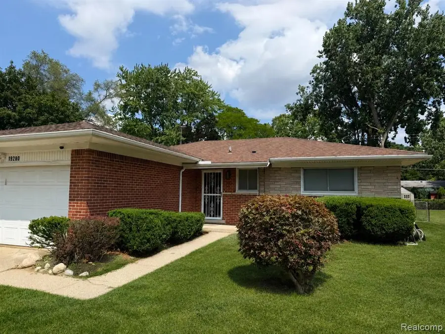19280 Magnolia, Southfield, MI 48075 - #2
