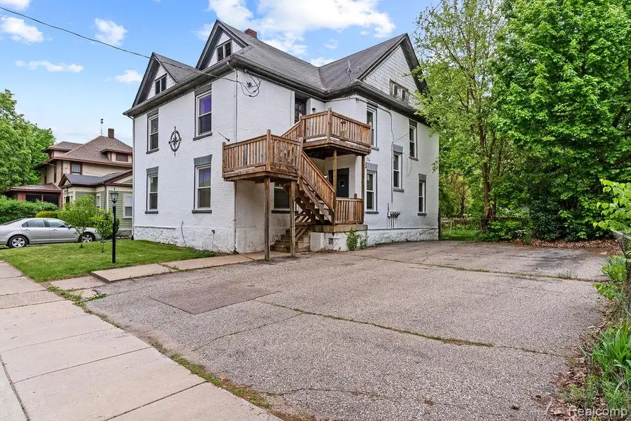 612 E 3rd, Flint, MI 48503 - #3