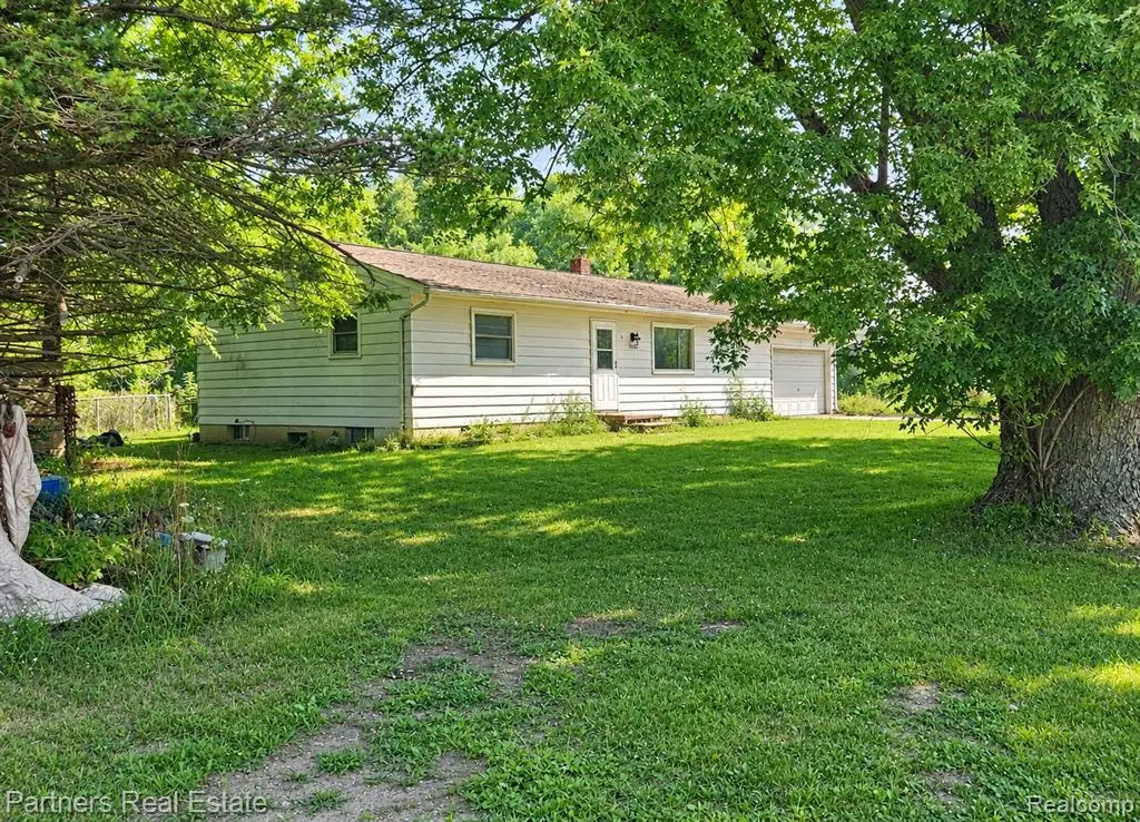 1382 Lucy, Howell, MI 48843 - #1