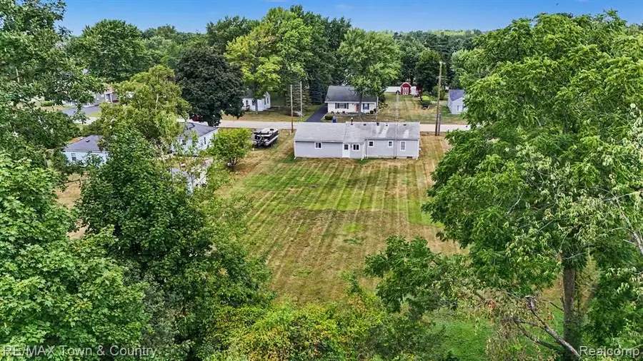 1103 Kingston, Flint, MI 48507 - #2