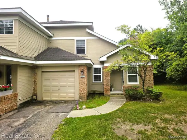 6622 Fieldstone, West Bloomfield, MI 48322
