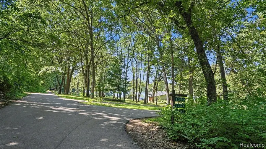 0 E Coon Lake, Howell, MI  - #2