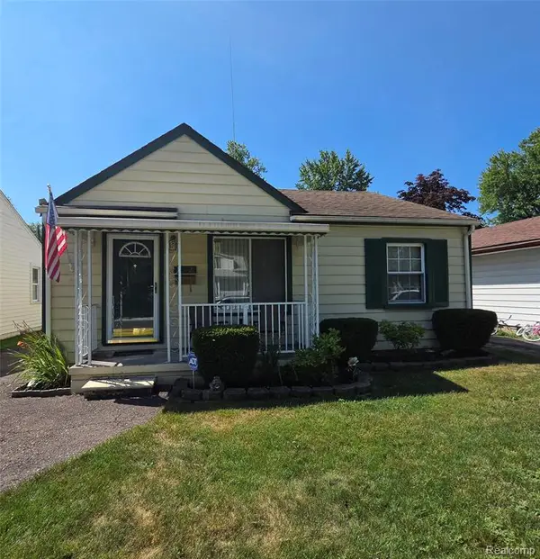 28921 Elmwood, Garden City, MI 48135