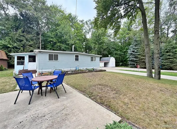 6745 Morrison, Port Austin, MI 48467
