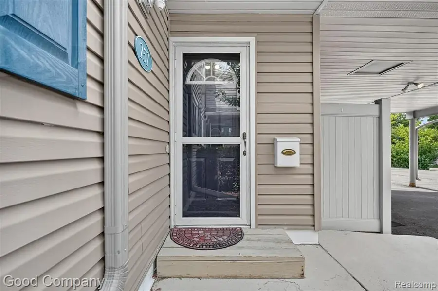 757 Kirts, Troy, MI 48084 - #3