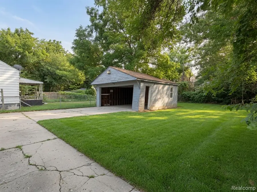 16763 Stahelin, Detroit, MI 48219 - #2