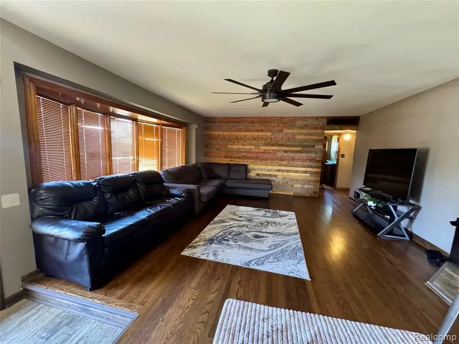 13093 Edison, Southgate, MI 48195 - #3