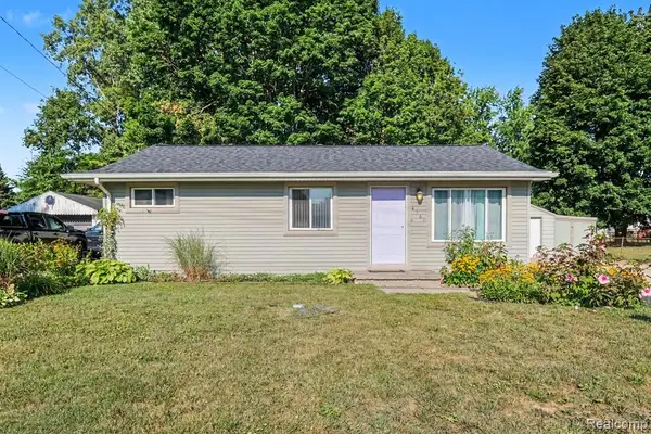 4160 Bristolwood, Flint, MI 48507