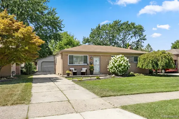 32555 Revere, Warren, MI 48092