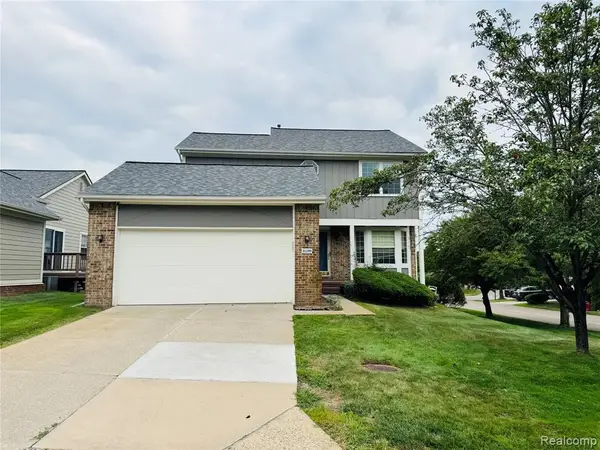 31199 Columbia, Novi, MI 48377