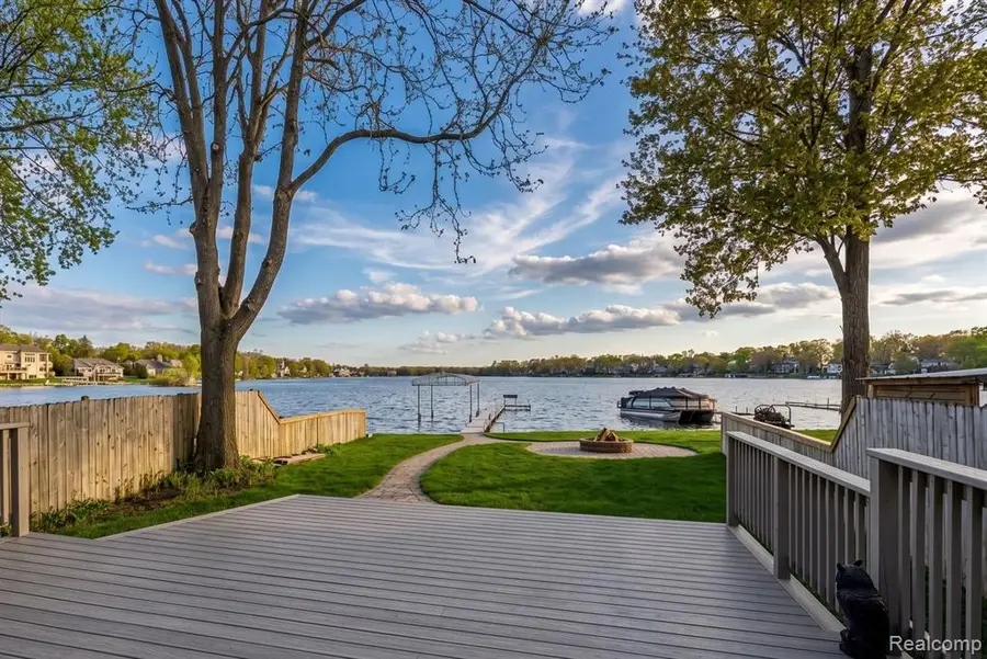 3506 Union Lake, Commerce Township, MI 48382 - #2