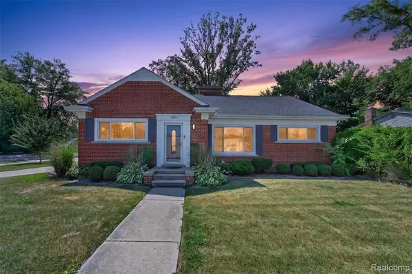 1005 Fernwood, Royal Oak, MI 48067