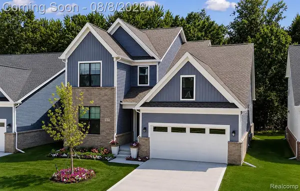 7679 Larchwood, West Bloomfield, MI 48322