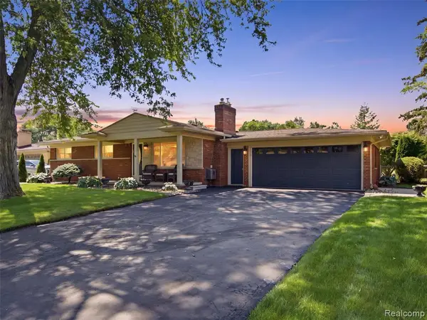 53261 Tundra, Utica, MI 48316