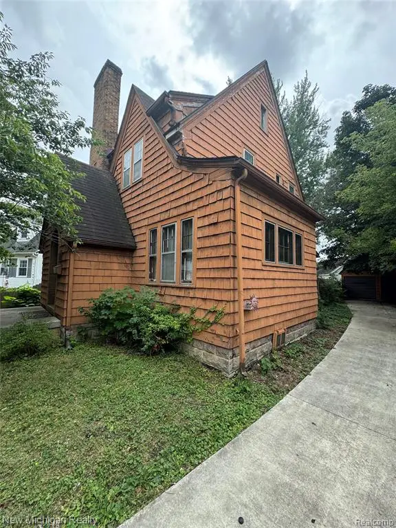 2002 Mountain, Flint, MI 48503 - #2