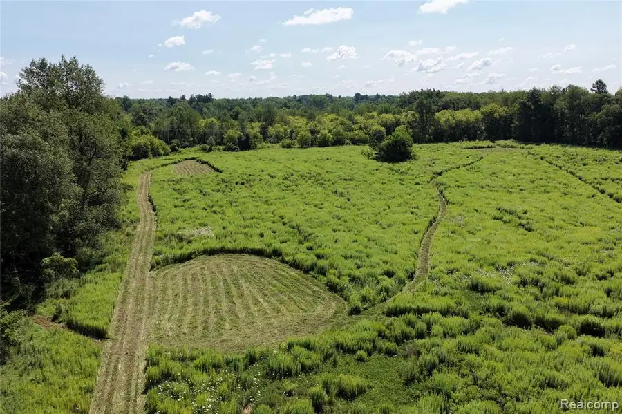 000 Michigan Ave, Parma, MI 49269 - #3