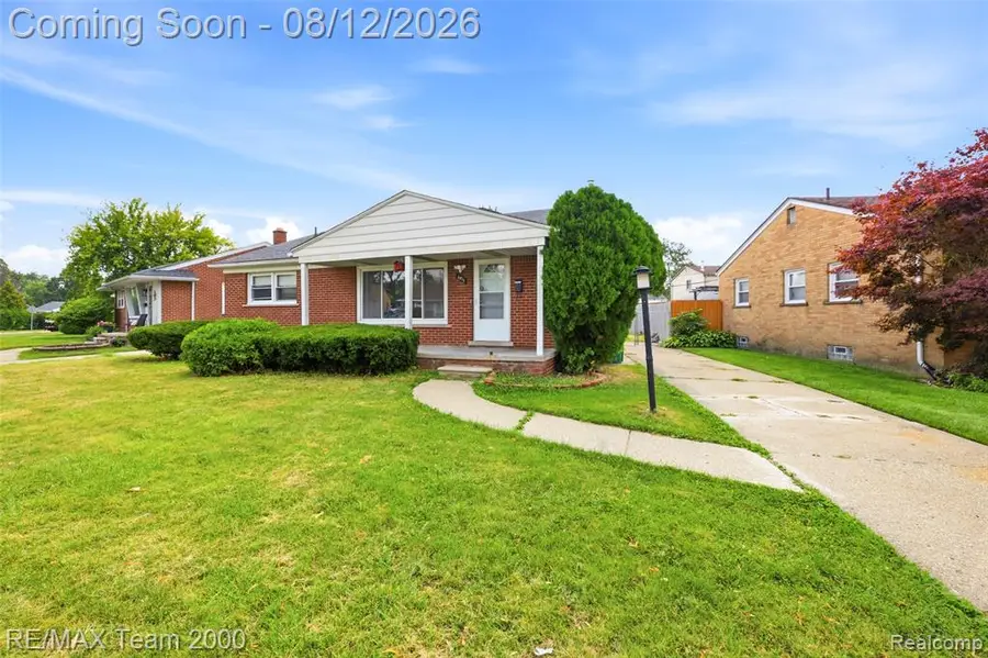 6816 Mansfield, Garden City, MI 48135 - #2