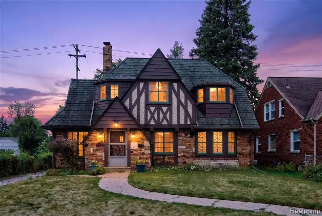 1906 E 2nd, Flint, MI 48503 - #1