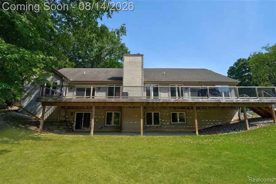 372 Hunters Ridge, Ortonville, MI 48462 - #3