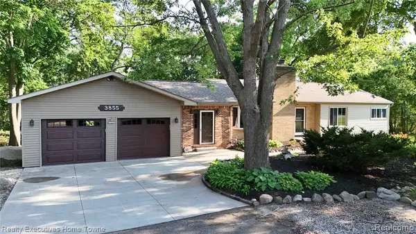 3855 N River, Fort Gratiot, MI 48059