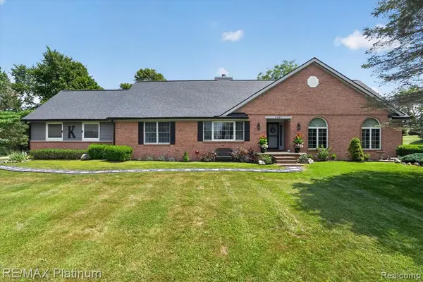4457 Bradley, Gregory, MI 48137