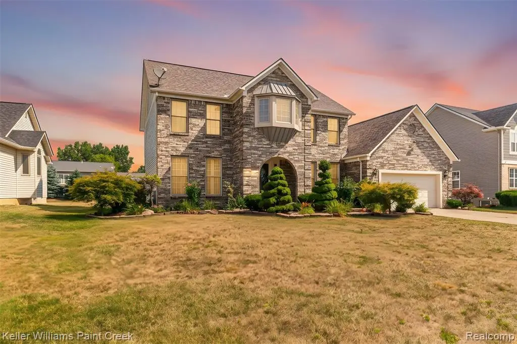 5555 Chatham, Grand Blanc, MI 48439 - #1