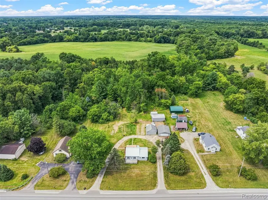 6163 N State, Davison, MI 48423 - #2
