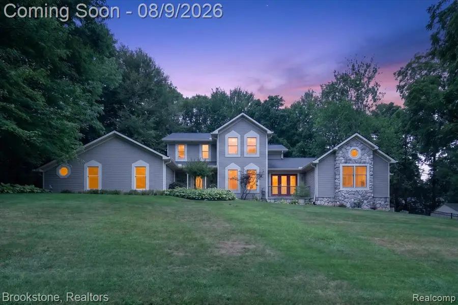 368 Bonnie, Howell, MI 48843 - #2