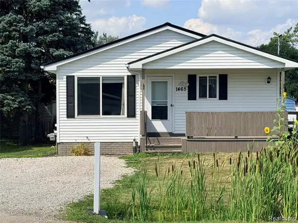 1465 E E Judd, Burton, MI 