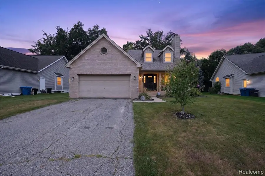 16130 Aspen Hollow, Fenton, MI 48430 - #2