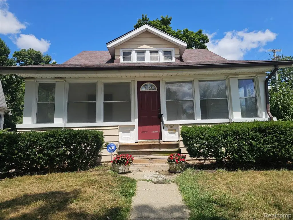 2100 Cadillac, Flint, MI 48504 - #1