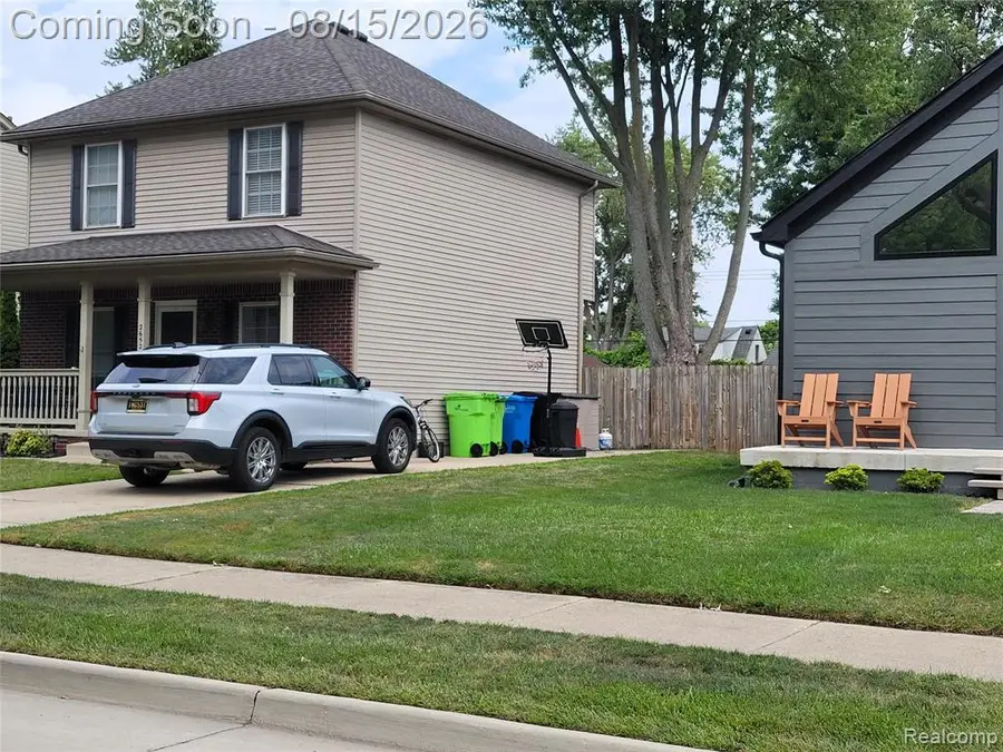 26514 Barrington, Madison Heights, MI 48071 - #2