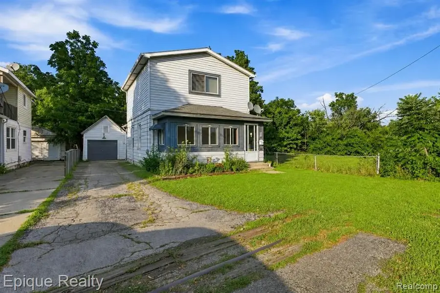 1243 E 1st, Monroe, MI 48161 - #3