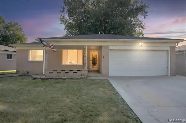 1635 Castleton, Troy, MI 48083