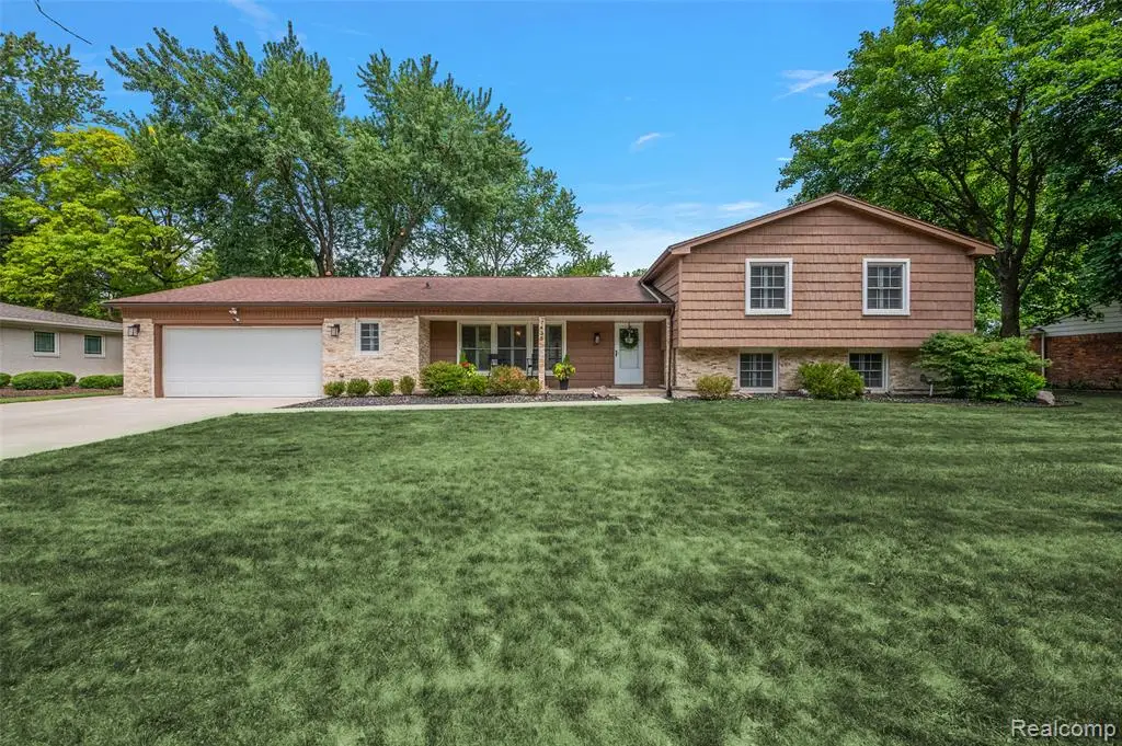 7435 Saint Auburn, Bloomfield Hills, MI 48301 - #1