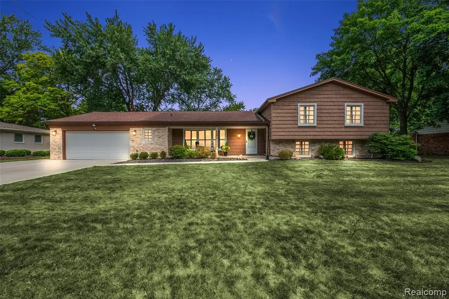 7435 Saint Auburn, Bloomfield Hills, MI 48301 - #2