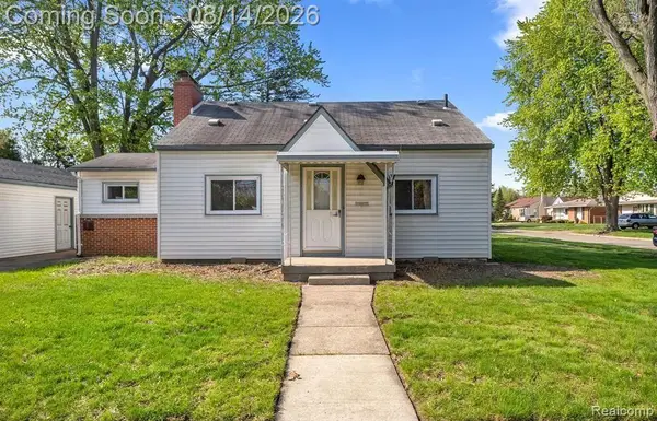 6644 N Vernon, Dearborn Heights, MI 48127