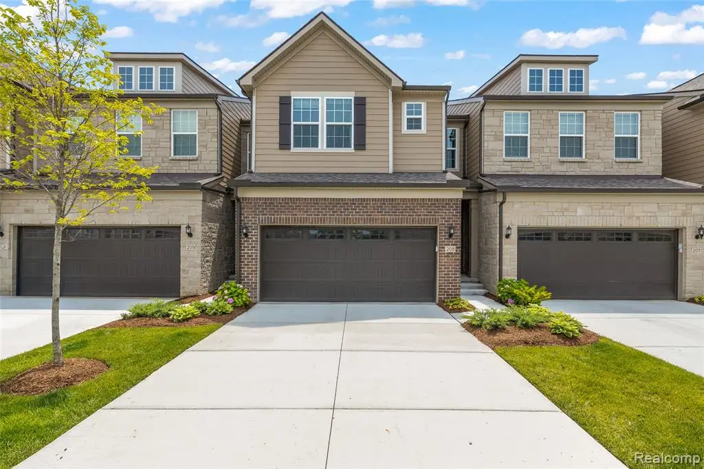 208 Addison, Walled Lake, MI 48390 - #1