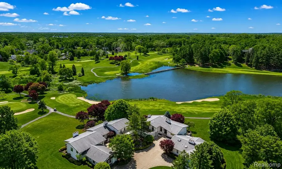 1762 Saint Johns, Bloomfield Hills, MI 48302 - #3
