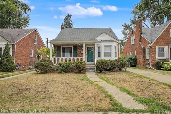 1817 Drexel, Dearborn, MI 48128