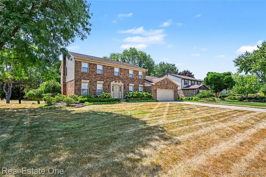 37863 Baywood, Farmington, MI 48335 - #3