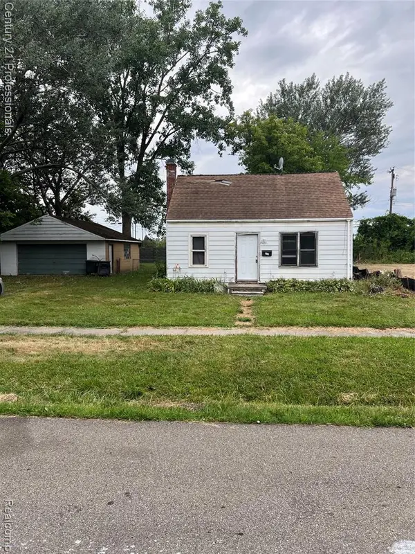 8070 Westpoint, Taylor, MI 48180
